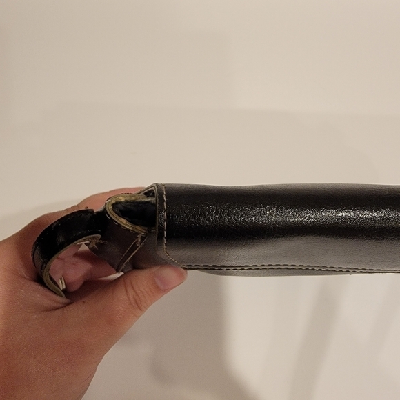 Guess handbag - Picture 8 of 8